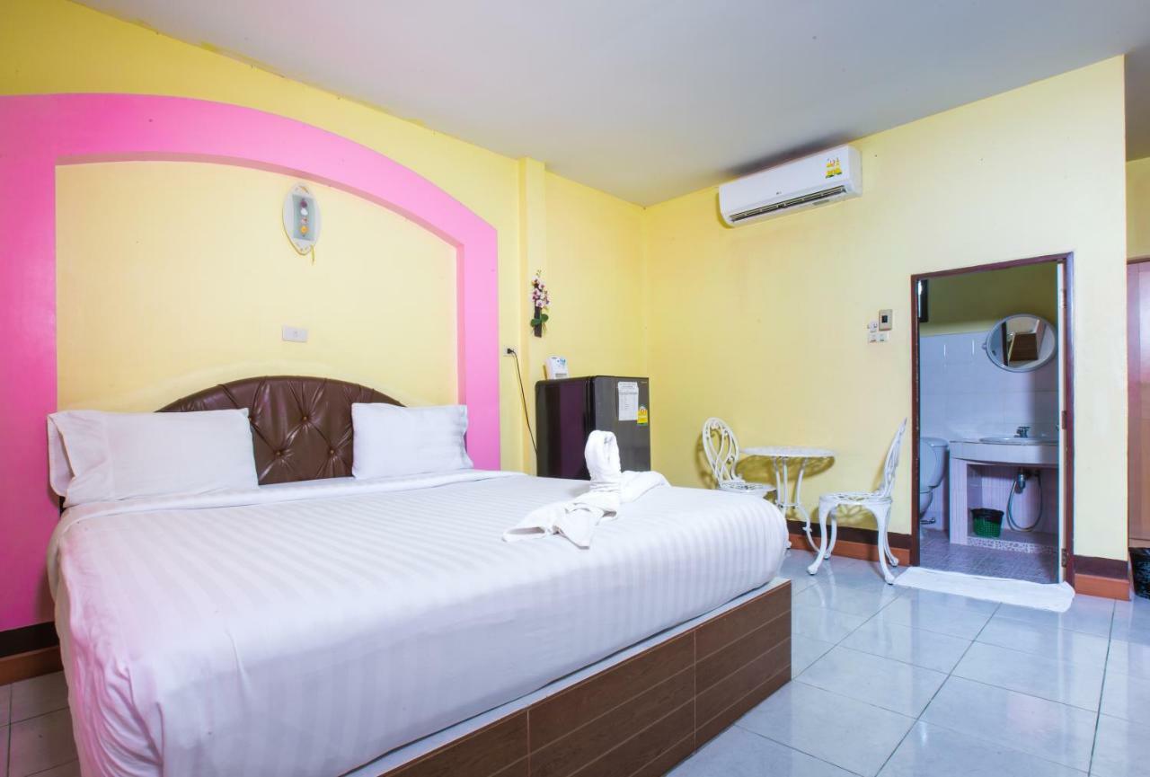 Jintana Resort Buriram Exterior photo