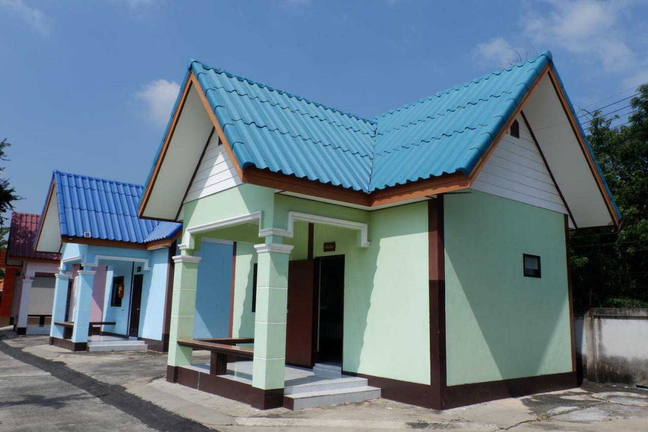 Jintana Resort Buriram Exterior photo
