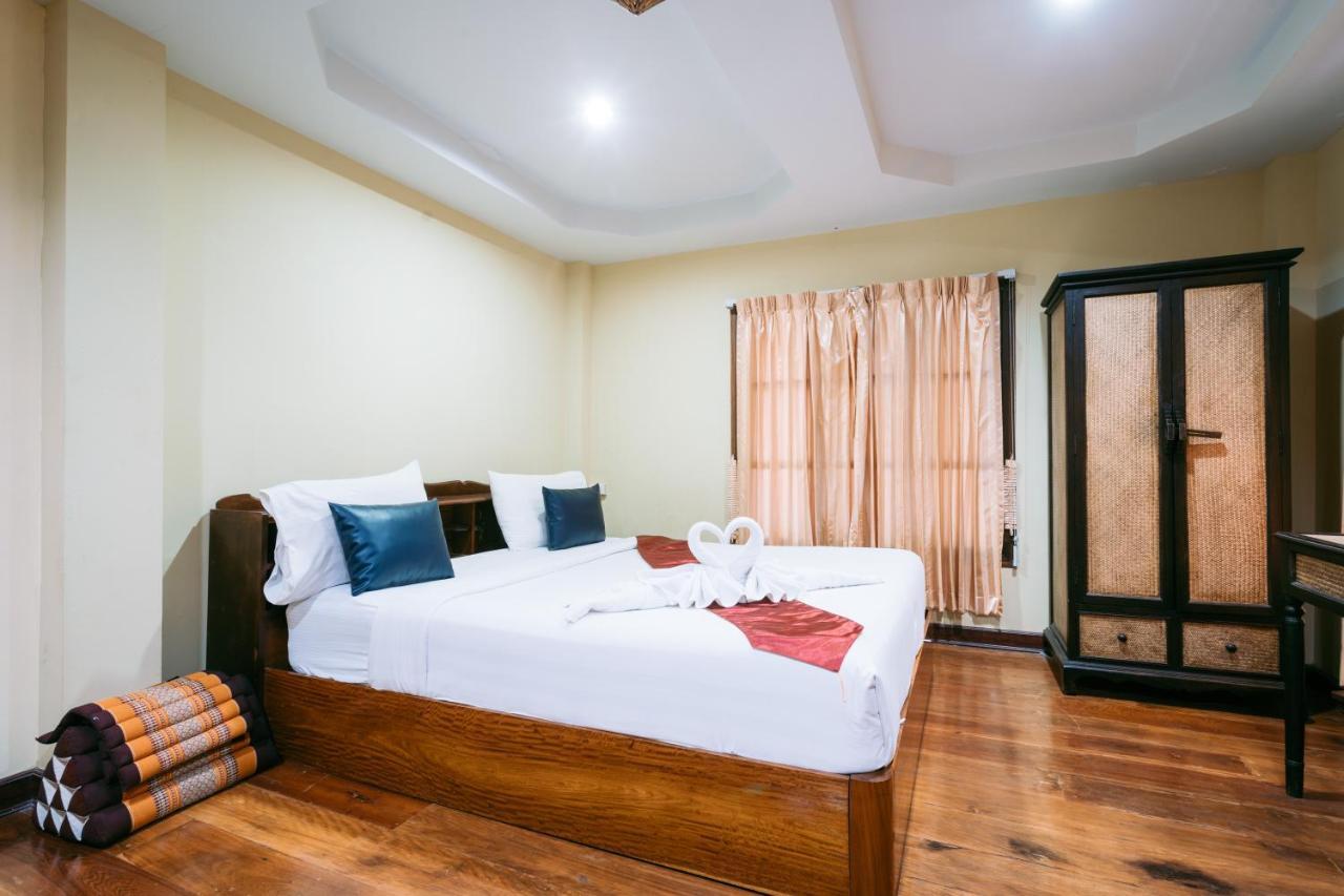 Jintana Resort Buriram Exterior photo