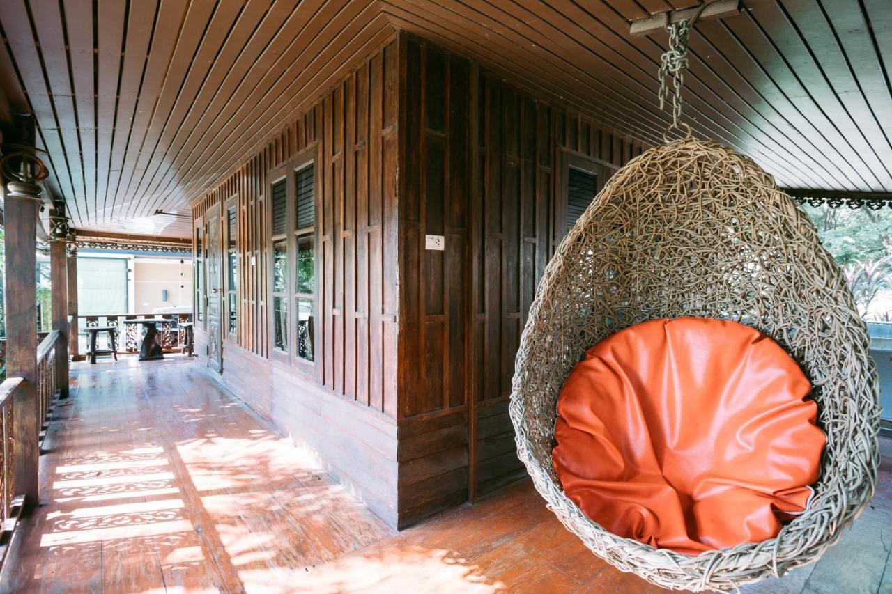 Jintana Resort Buriram Exterior photo